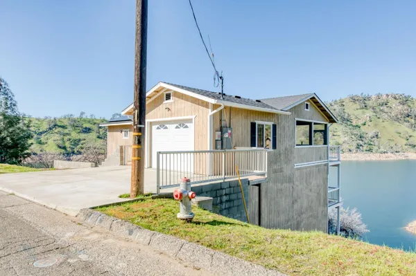 $690,000 | 28053 Sky Harbour Road, Friant, CA 93626