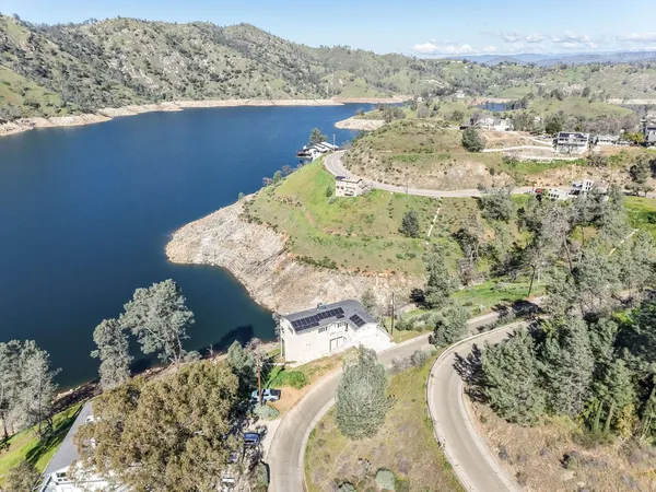 $690,000 | 28053 Sky Harbour Road, Friant, CA 93626