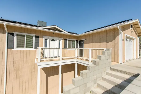 $690,000 | 28053 Sky Harbour Road, Friant, CA 93626