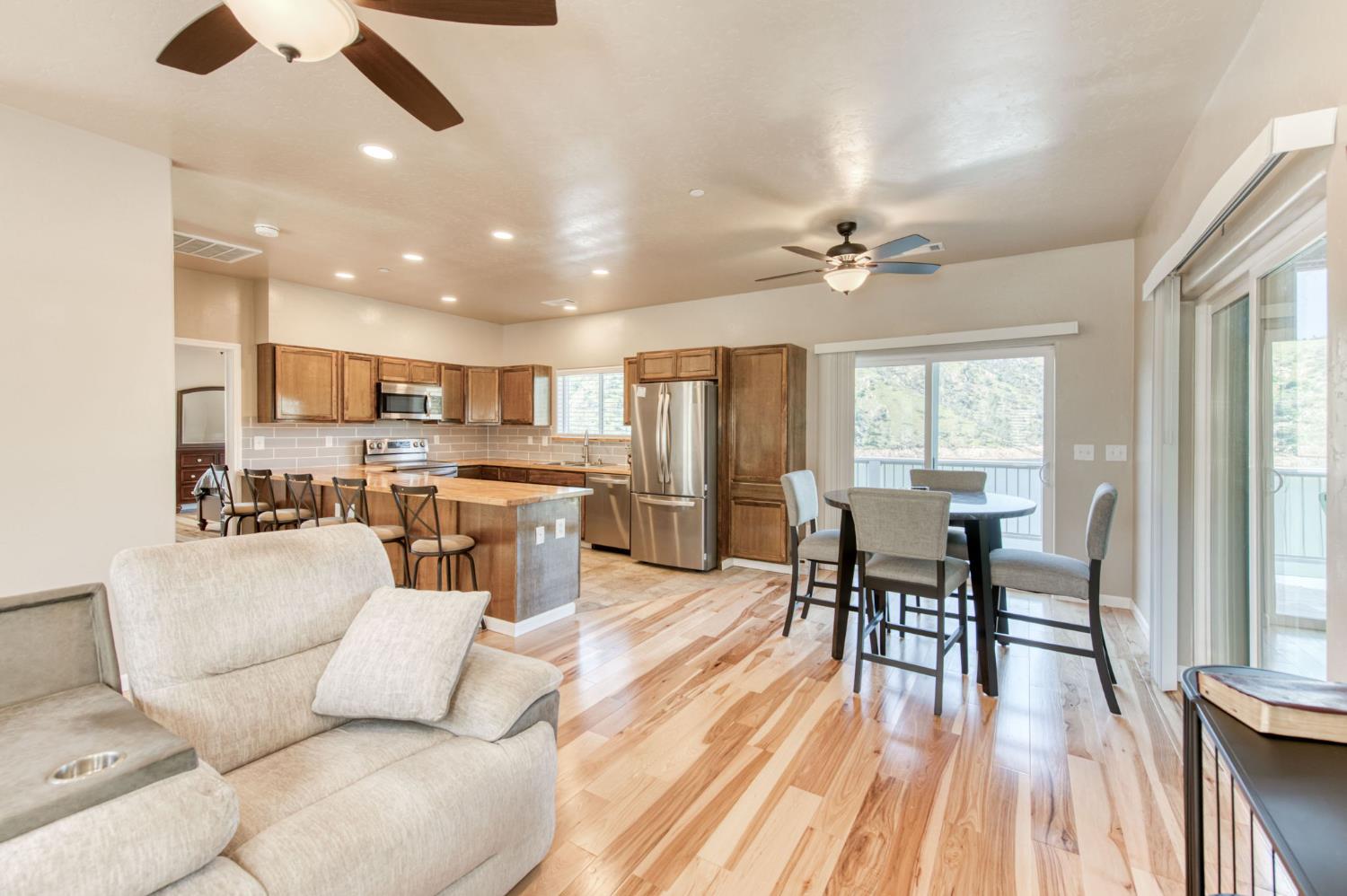 28053 Sky Harbour Road Friant, CA 93626 - Photo 7 of 55