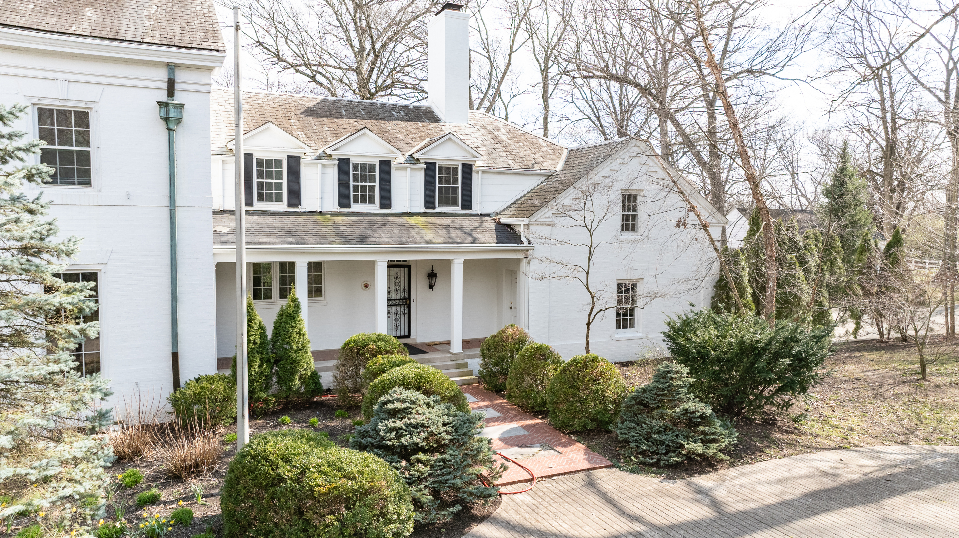 1 Whitehall Way Anderson, IN 46013 - Photo 11 of 81