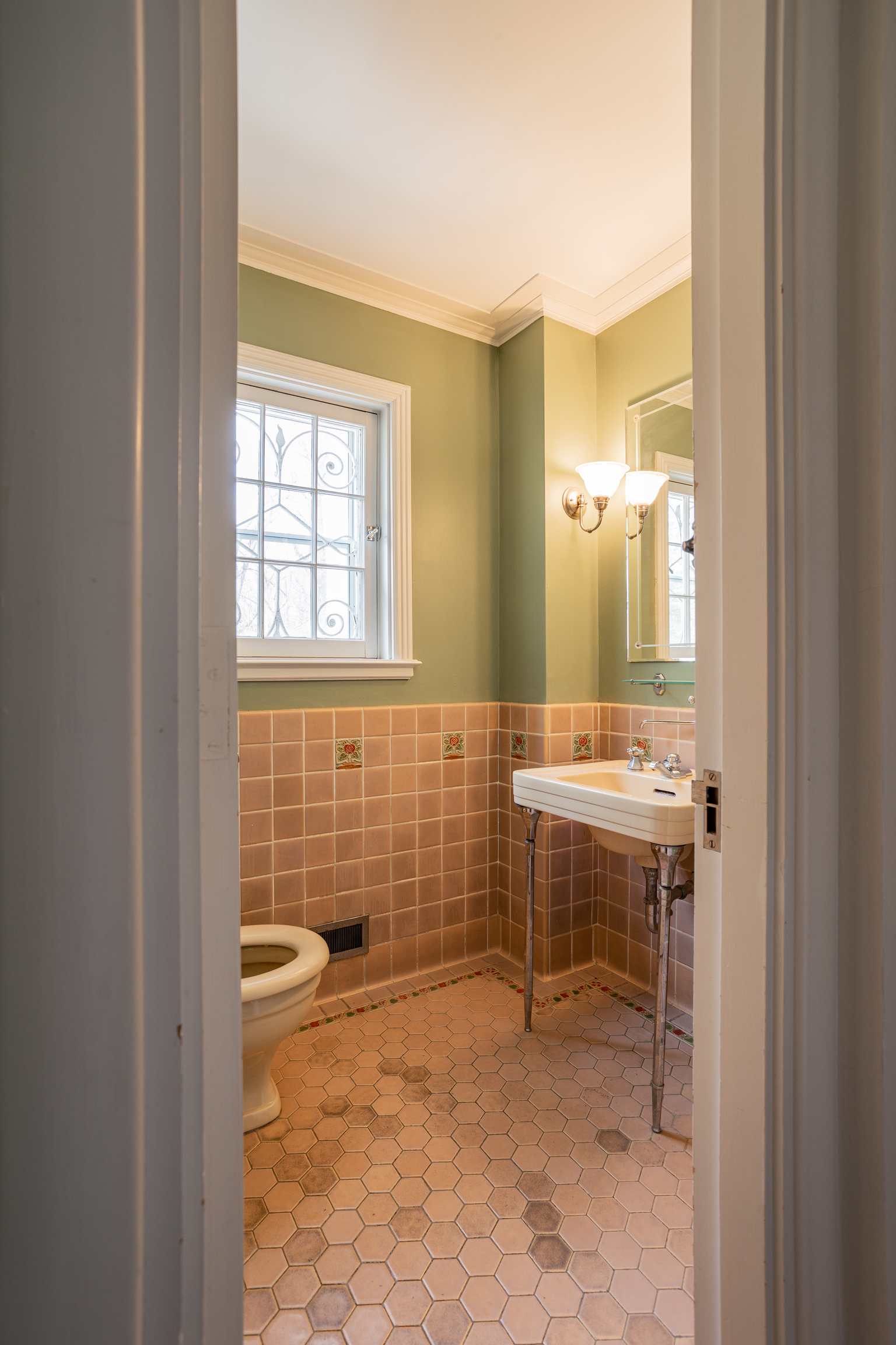 1 Whitehall Way Anderson, IN 46013 - Photo 25 of 81