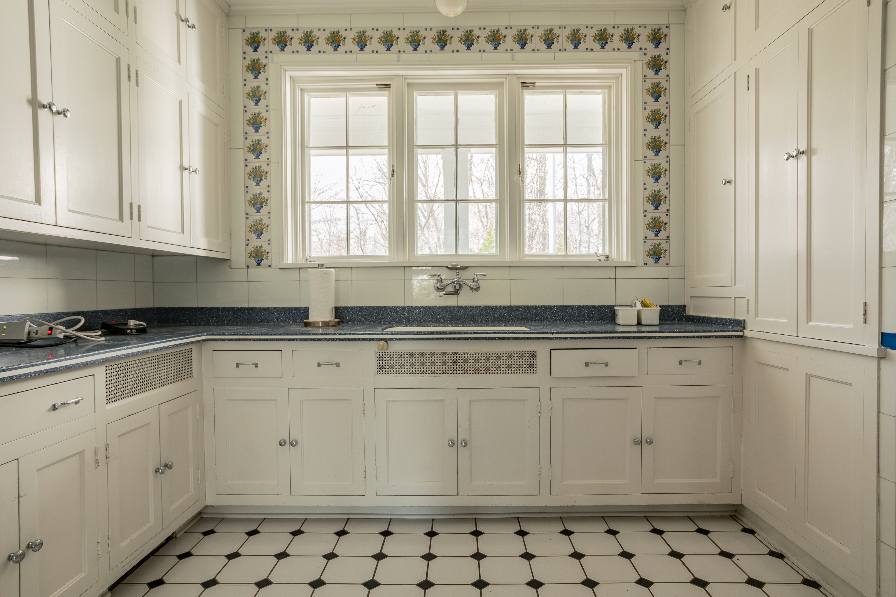 1 Whitehall Way Anderson, IN 46013 - Photo 29 of 81