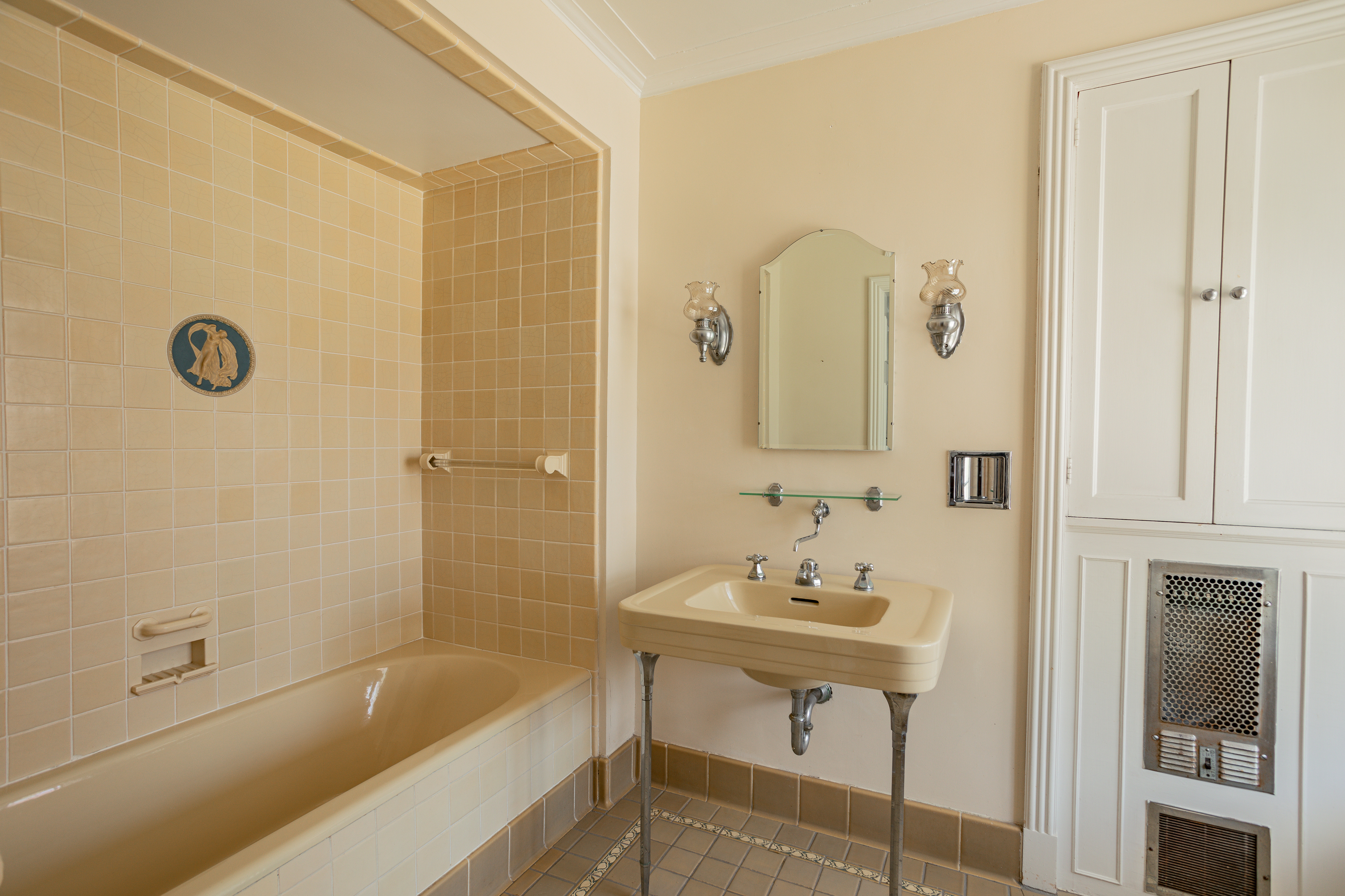 1 Whitehall Way Anderson, IN 46013 - Photo 39 of 81