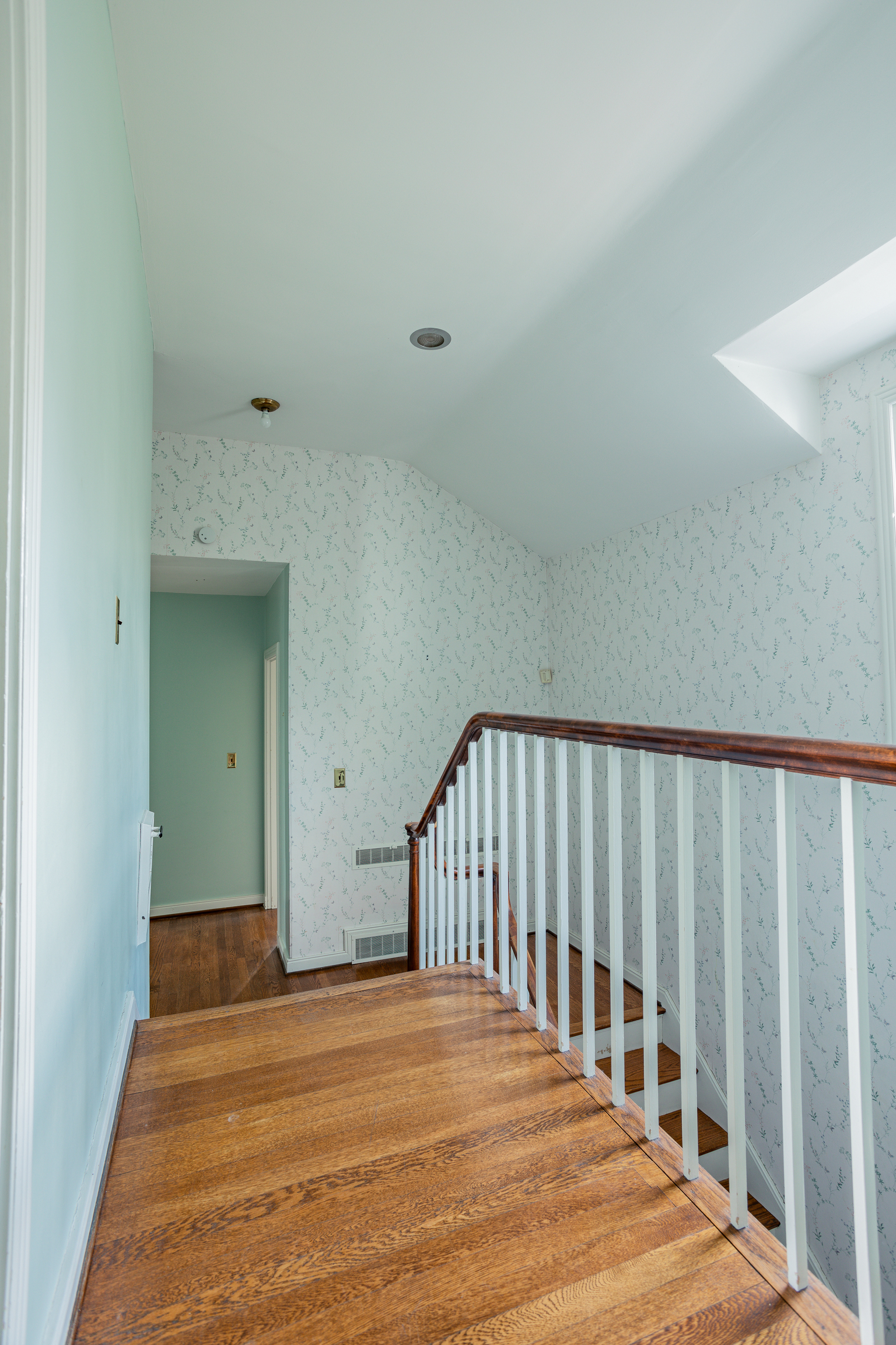 1 Whitehall Way Anderson, IN 46013 - Photo 50 of 81