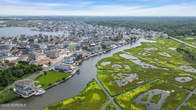 $525,000 | 204 North Bay Drive, Bayville, NJ 08721