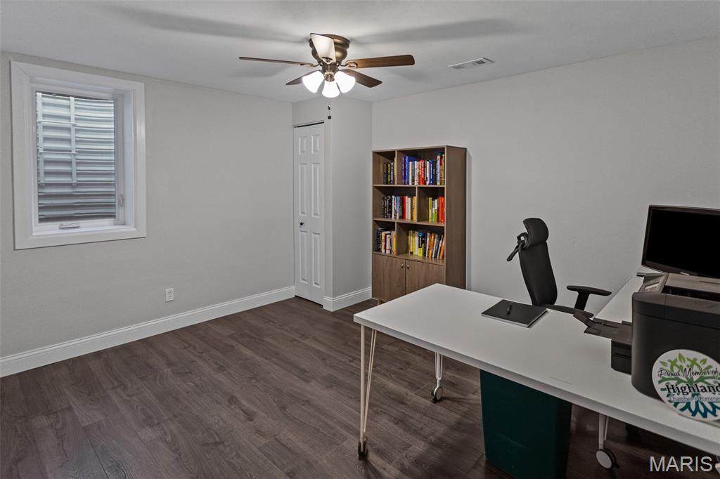 1105 Tulip Lane Highland, IL 62249 - Photo 27 of 40