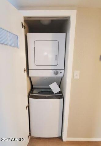 4201 East Camelback Road, Unit 42 Phoenix, AZ 85018 - Photo 13 of 15 In-unit Laundry