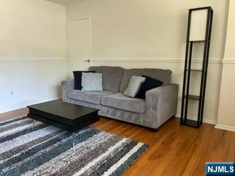 $2,000 | 313 Washington Drive, Ramsey, NJ 07446