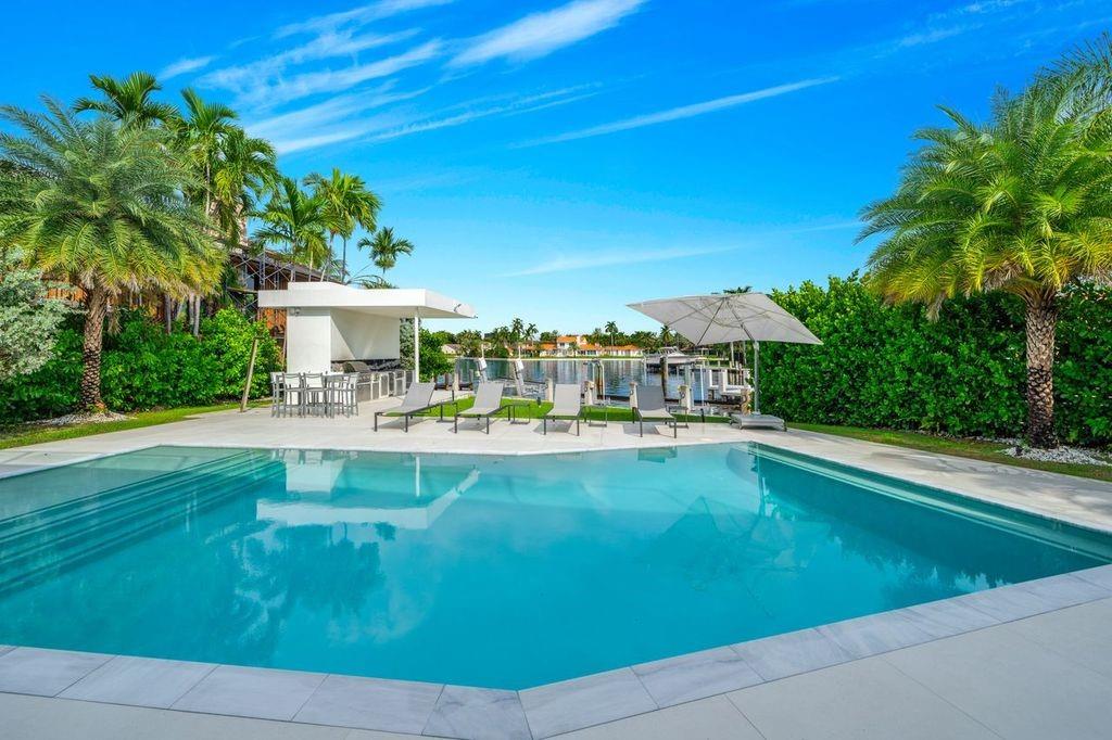 19 Gatehouse Road Sea Ranch Lakes, FL 33308 - Photo 42 of 61