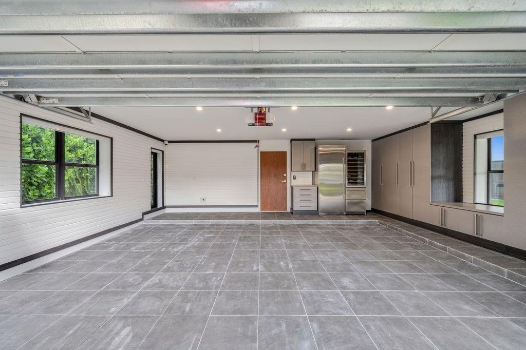 19 Gatehouse Road Sea Ranch Lakes, FL 33308 - Photo 55 of 61