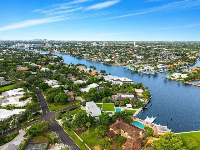 $11,990,000 | 19 Gatehouse Road, Sea Ranch Lakes, FL 33308