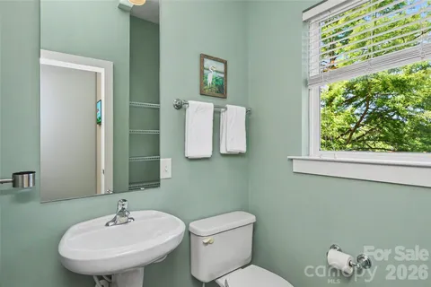 $399,999 | 613 McNinch Street, Charlotte, NC 28208