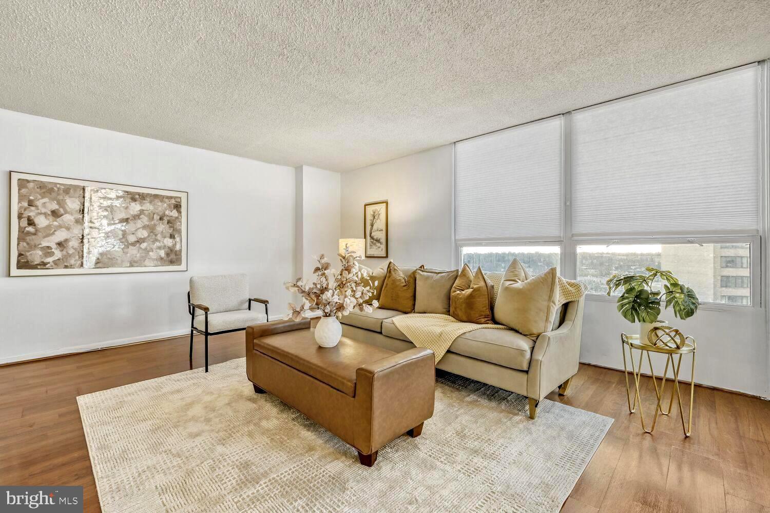 205 East Joppa Road, Unit 808 Towson, MD 21286 - Photo 10 of 36 Light and airy living room/ dining room