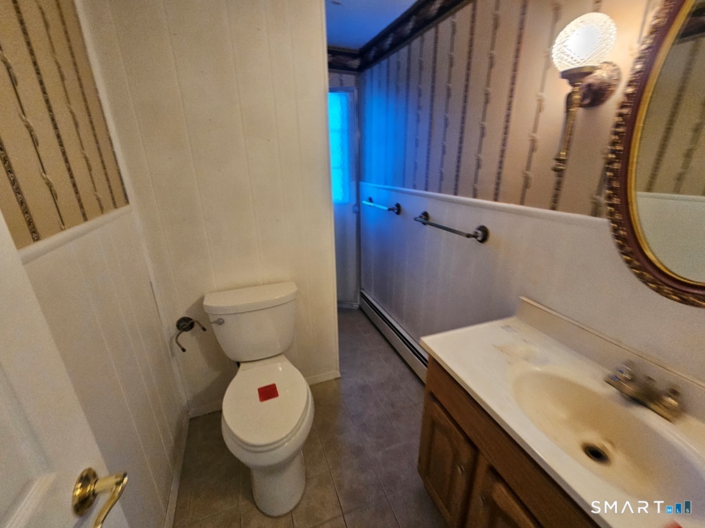 114 Cottage Road Enfield, CT 06082 - Photo 4 of 18