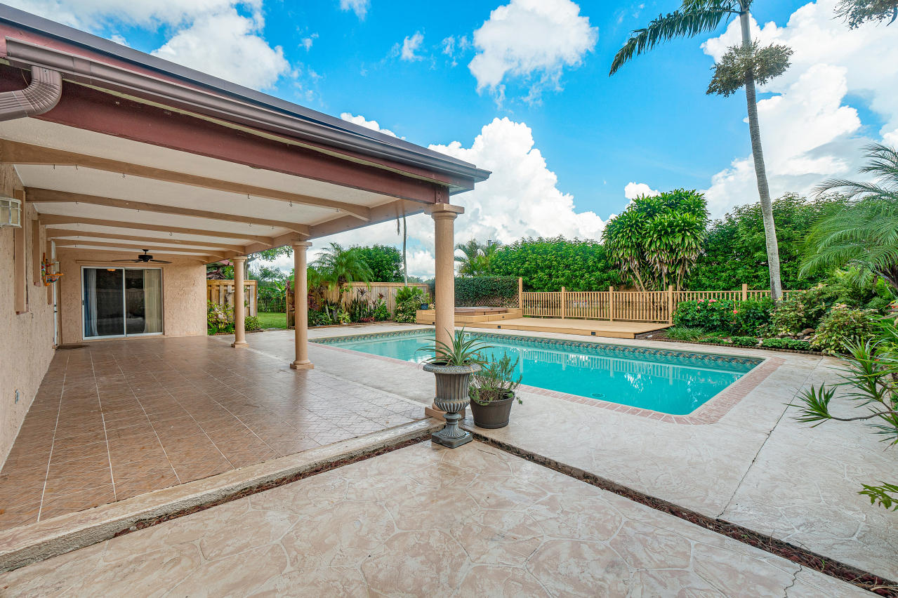 5425 Inwood Drive Delray Beach, FL 33484 - Photo 19 of 35 022-5425InwoodDrive-DelrayBeach-FL-33484