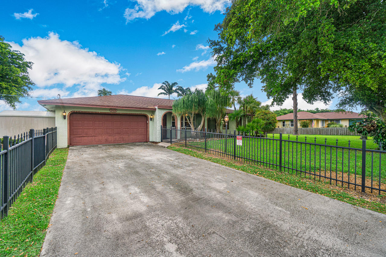 5425 Inwood Drive Delray Beach, FL 33484 - Photo 2 of 35 001-5425InwoodDrive-DelrayBeach-FL-33484