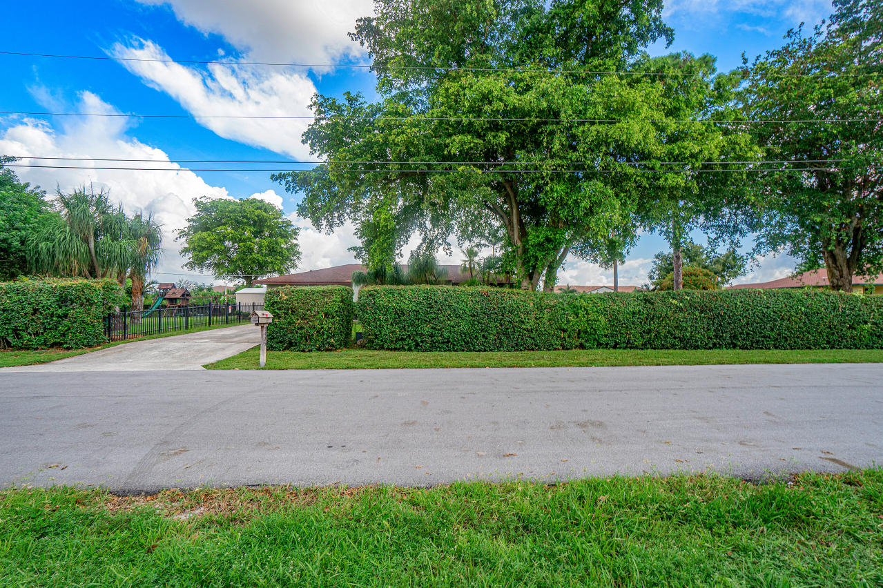 5425 Inwood Drive Delray Beach, FL 33484 - Photo 7 of 35 006-5425InwoodDrive-DelrayBeach-FL-33484