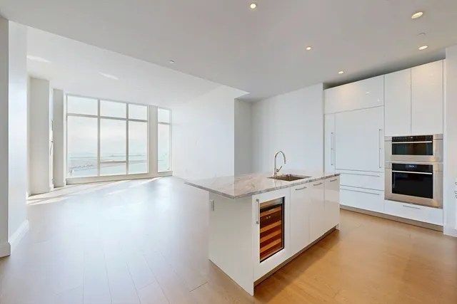 $3,875,000 | 240 Devonshire Street, Unit U6011, Boston, MA 02110