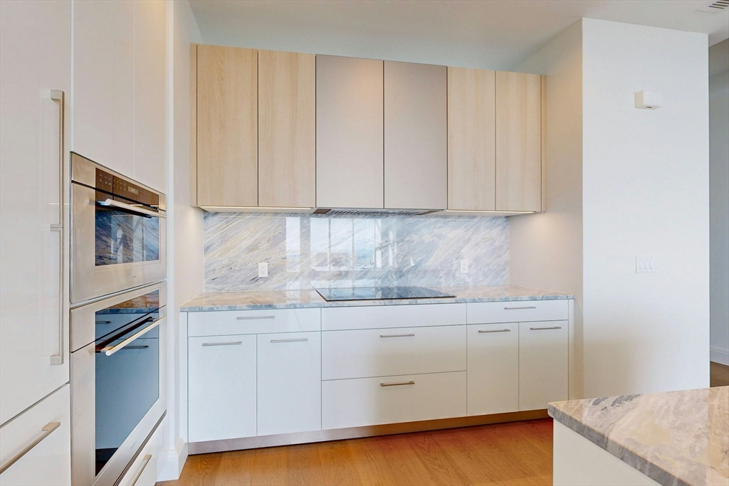 240 Devonshire Street, Unit U6011 Boston, MA 02110 - Photo 9 of 42