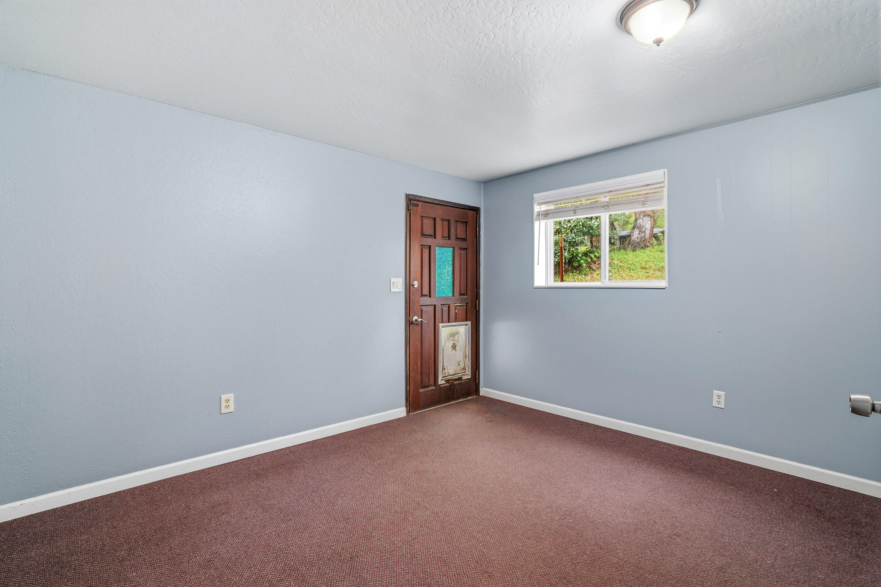 7680 Upper Applegate Road Jacksonville, OR 97530 - Photo 28 of 43 28