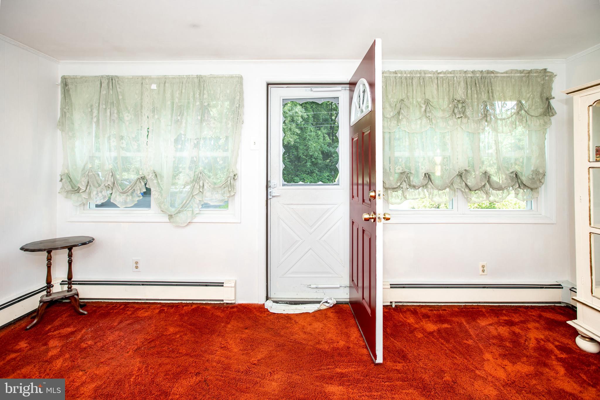 37 Highbridge Road Trenton, NJ 08620 - Photo 8 of 39 Gallery Image 8