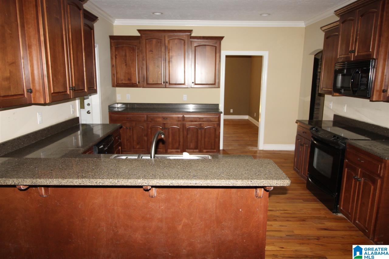 224 Forest Ridge Drive Jacksonville, AL 36265 - Photo 8 of 36