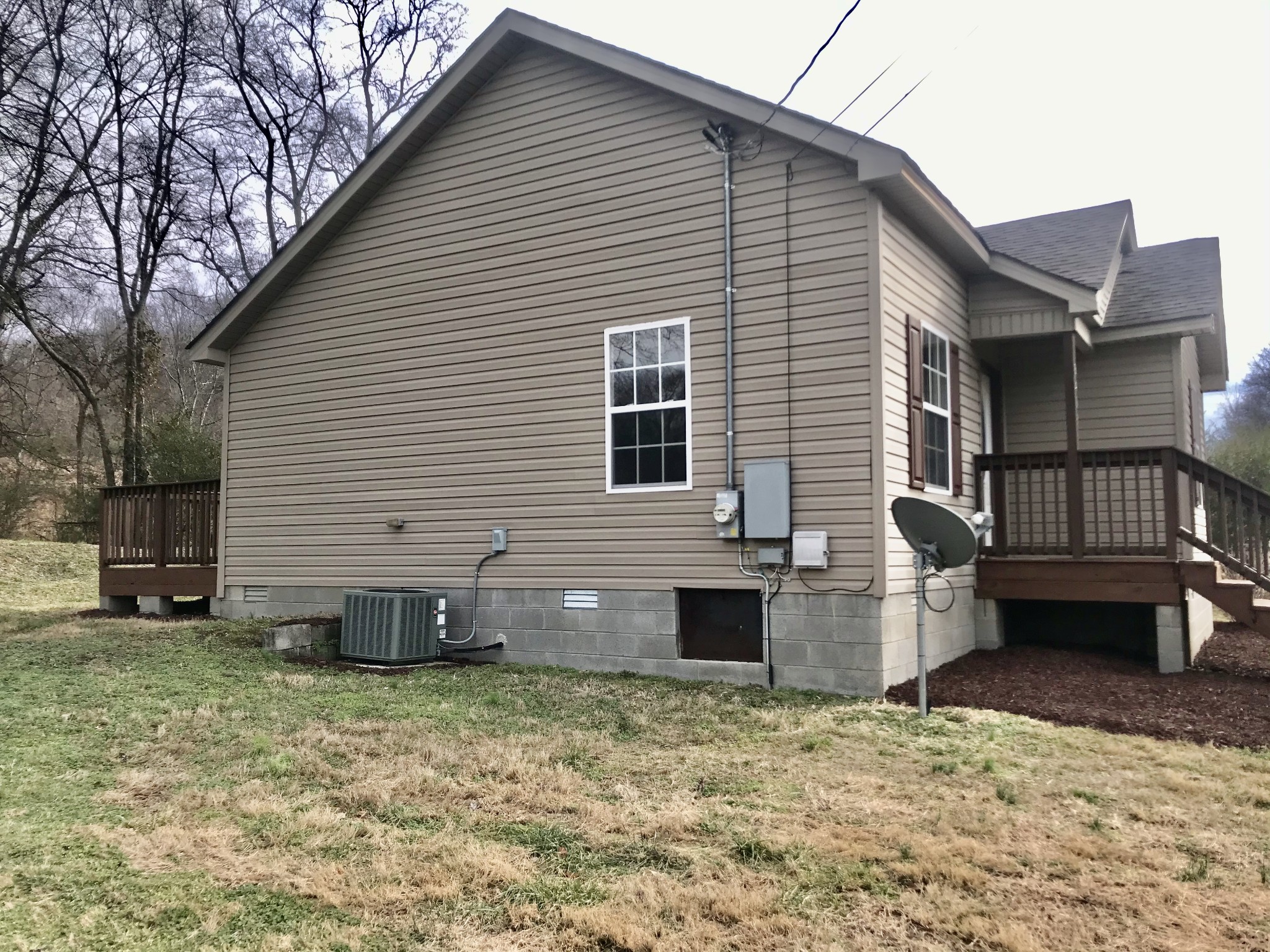 8403 West Sheepneck Road Mount Pleasant, TN 38474 - Photo 22 of 25 Gallery Image 22