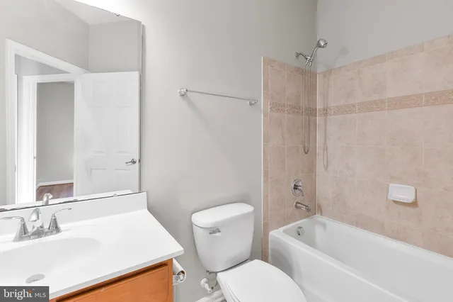 $579,900 | 12630 Horseshoe Bend Circle, Clarksburg, MD 20871