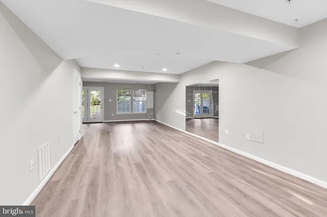 $579,900 | 12630 Horseshoe Bend Circle, Clarksburg, MD 20871