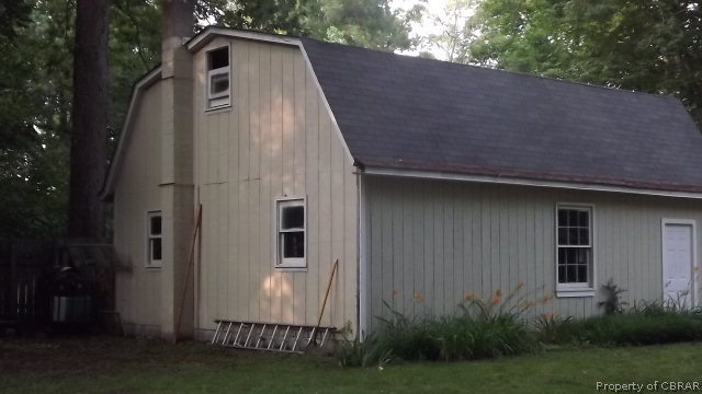4363 Cappahosic Road Gloucester, VA 23061 - Photo 26 of 31