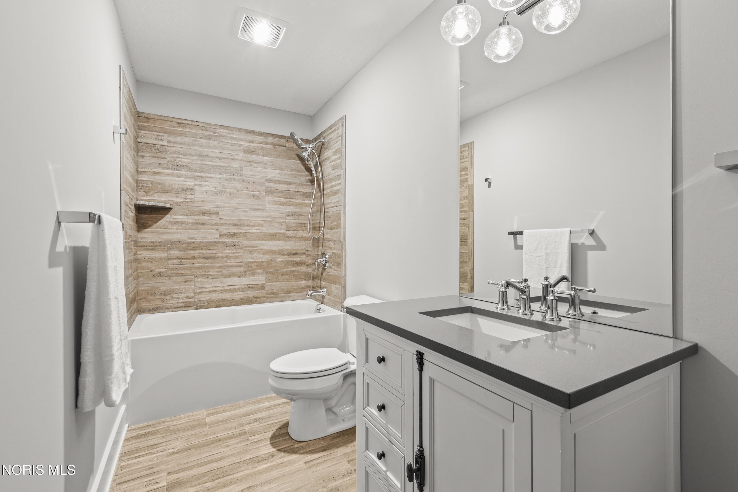 1 West Lake Road Norwalk, OH 44857 - Photo 29 of 43 Bathroom