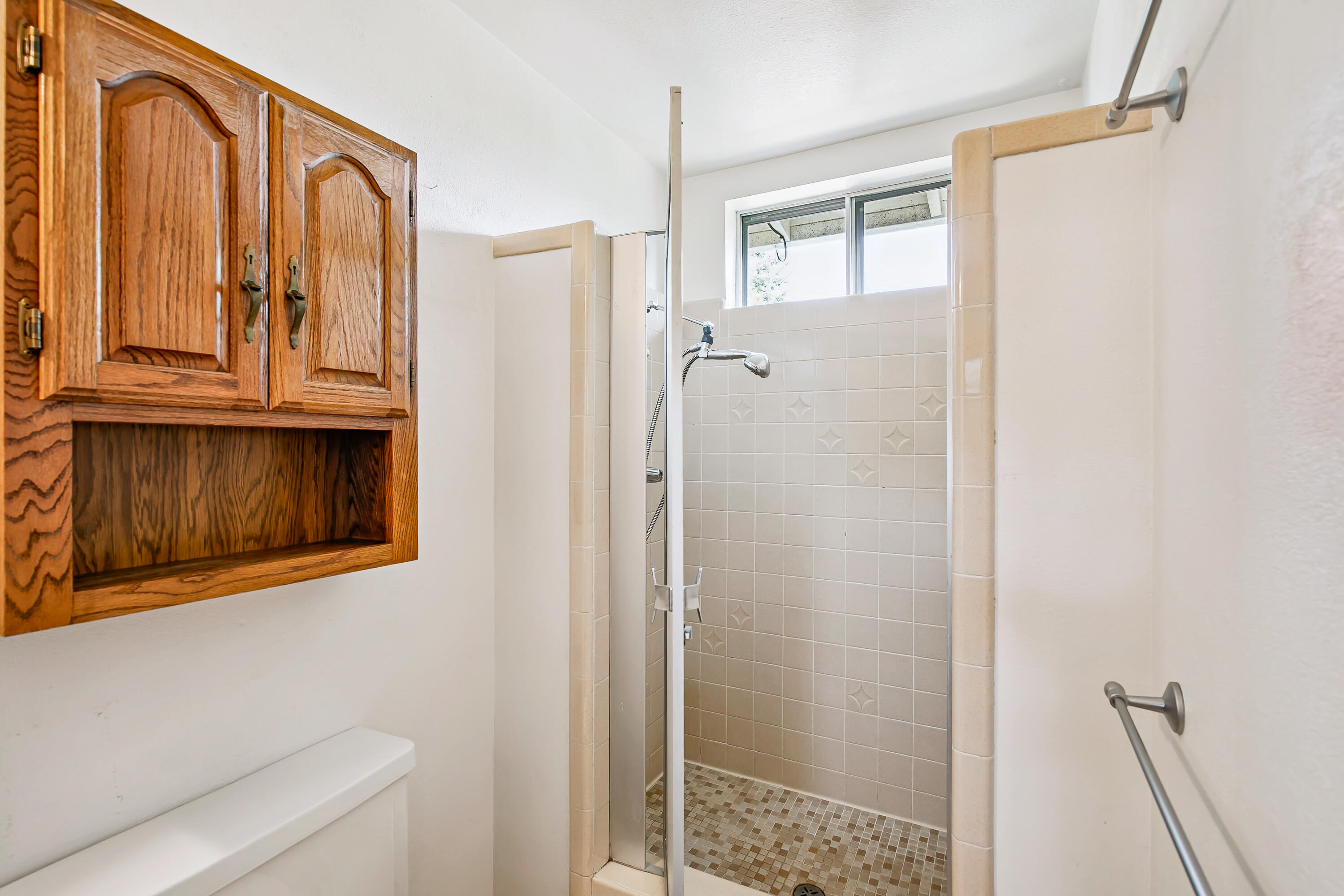 1015 Oneida Circle Ashland, OR 97520 - Photo 19 of 31 1015 Oneida Circle, Ashland, OR 97520