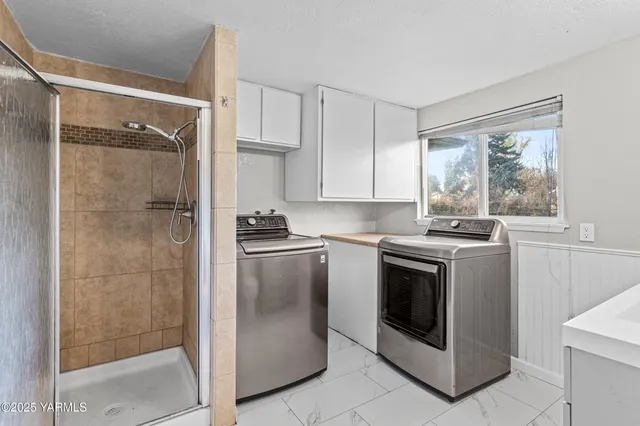 $430,000 | 11501 Gilbert Road, Yakima, WA 98903