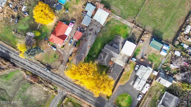 $430,000 | 11501 Gilbert Road, Yakima, WA 98903