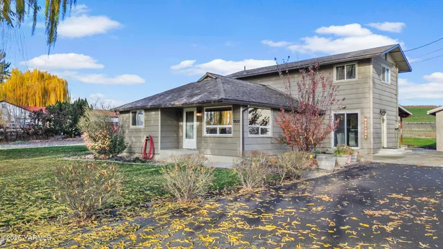 $430,000 | 11501 Gilbert Road, Yakima, WA 98903