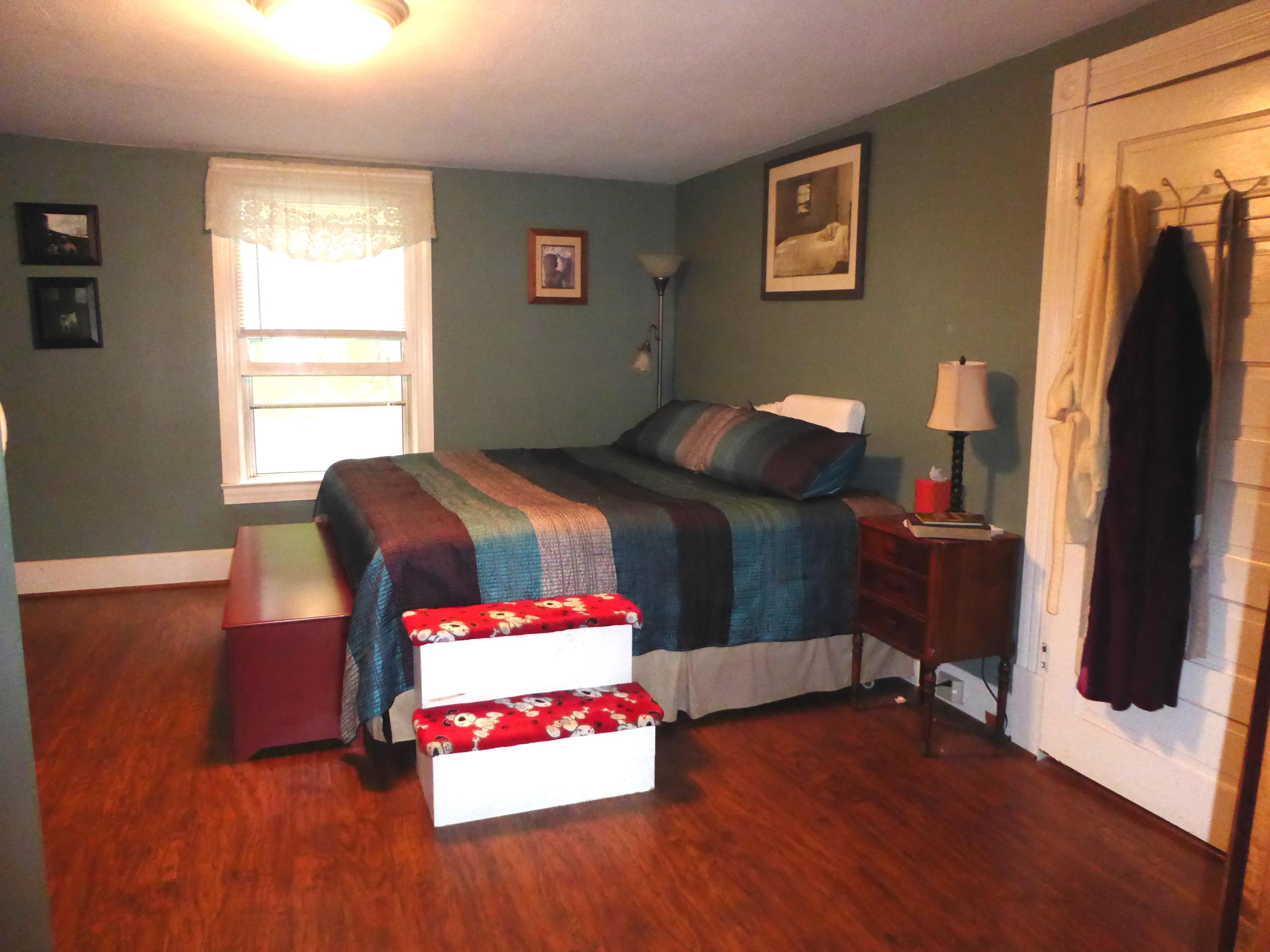 2115 Rutrough Road Southeast Roanoke, VA 24014 - Photo 4 of 52 First Bedroom