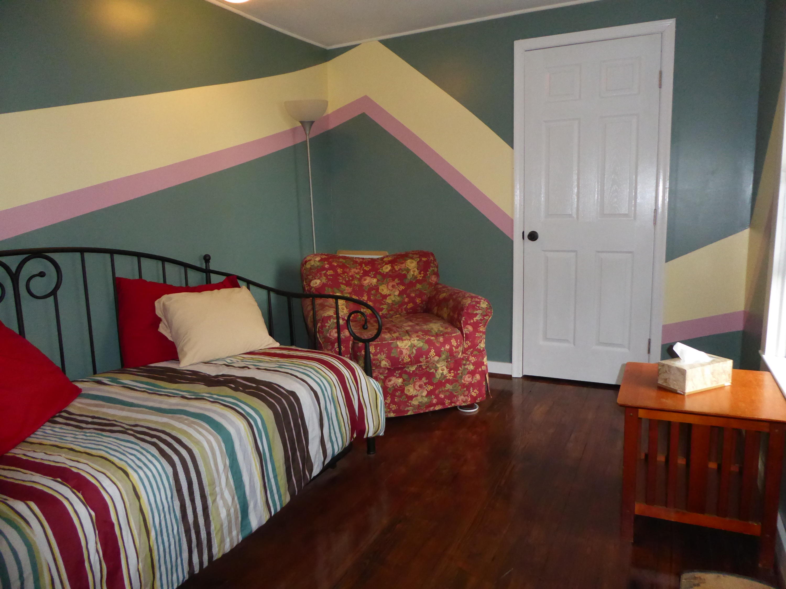 2115 Rutrough Road Southeast Roanoke, VA 24014 - Photo 9 of 52 Upper Third Bedroom