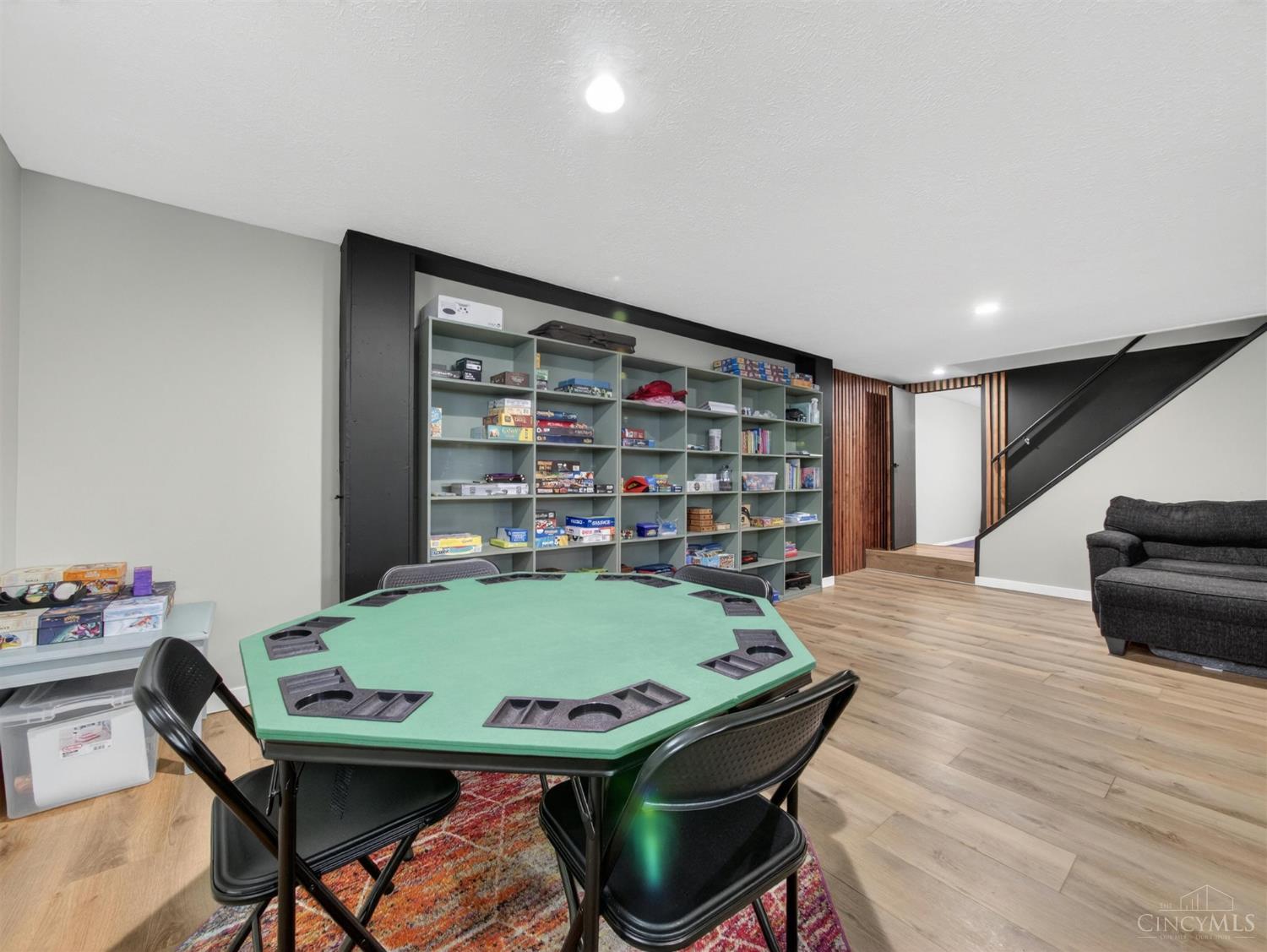 8713 Cox Road West Chester, OH 45069 - Photo 36 of 49