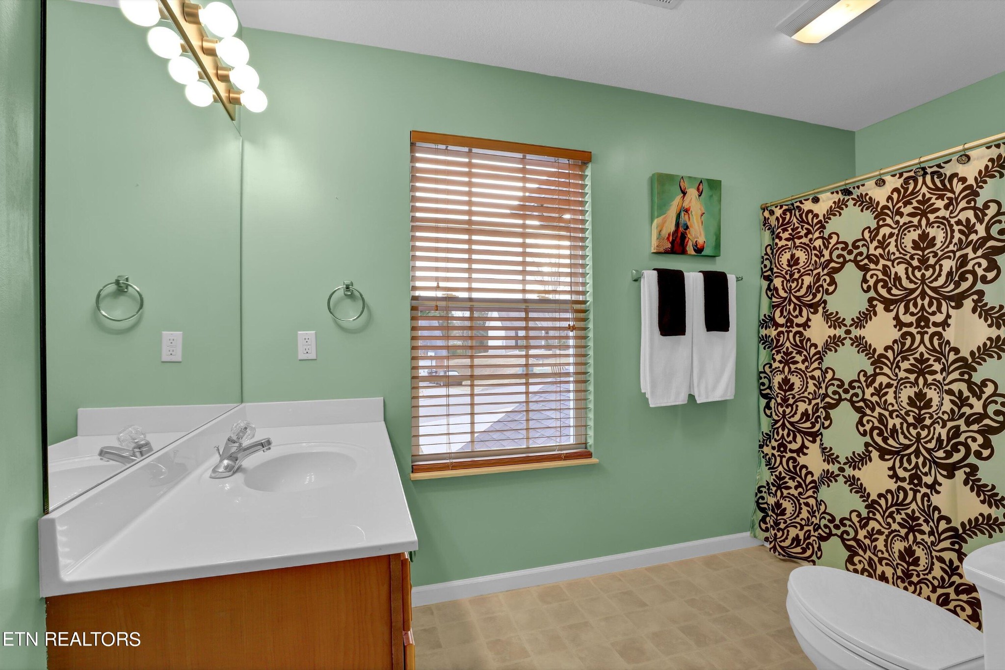 1852 Falling Waters Road Knoxville, TN 37922 - Photo 20 of 24 Gallery Image 20