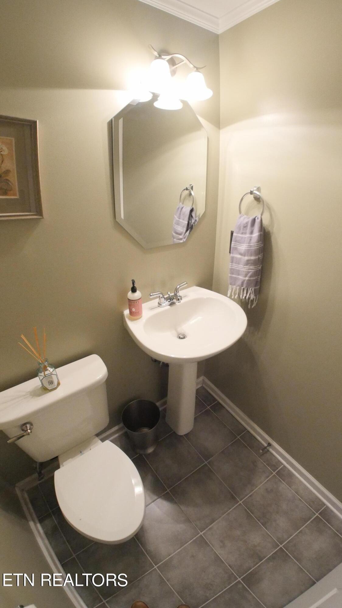 1852 Falling Waters Road Knoxville, TN 37922 - Photo 21 of 24 Gallery Image 21