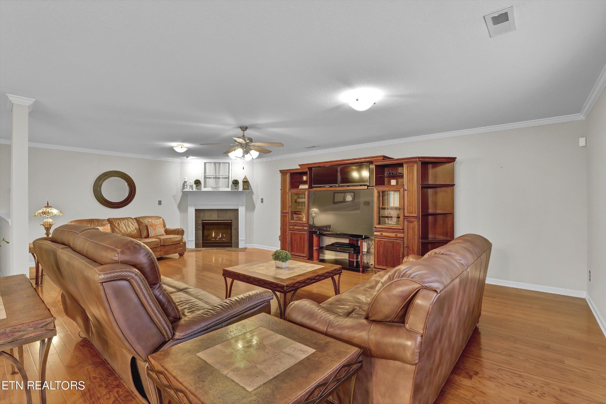 1852 Falling Waters Road Knoxville, TN 37922 - Photo 3 of 24 Gallery Image 3