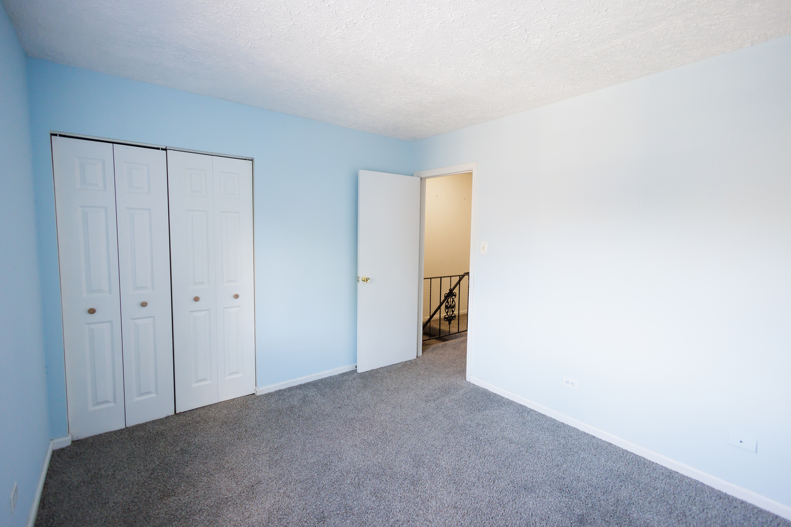 1119 South Curtis Avenue, Unit F62 Kankakee, IL 60901 - Photo 25 of 32 a view of a room with an empty space