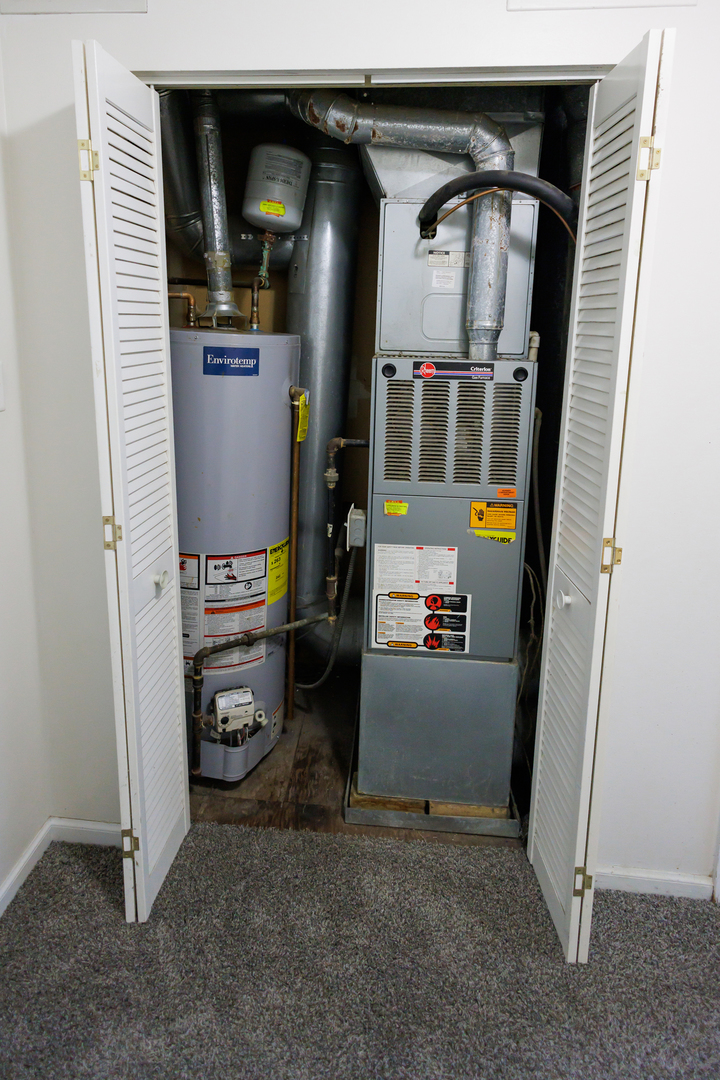 1119 South Curtis Avenue, Unit F62 Kankakee, IL 60901 - Photo 27 of 32 a view of storage and utility room