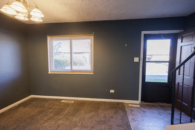 $75,000 | 1119 South Curtis Avenue, Unit F62, Kankakee, IL 60901