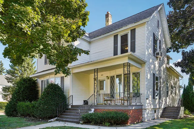 $237,000 | 290 Williams Street, Randolph, WI 53956