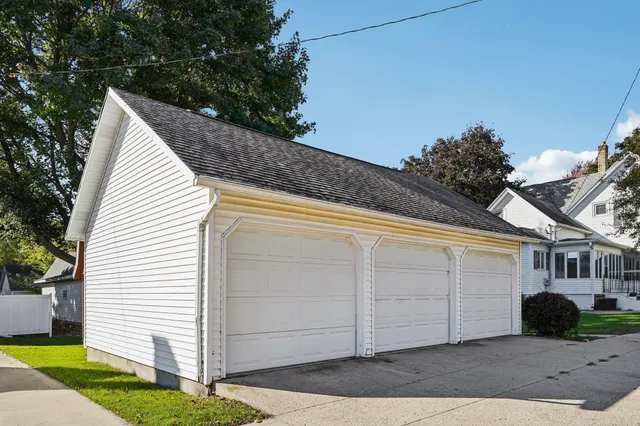 $237,000 | 290 Williams Street, Randolph, WI 53956