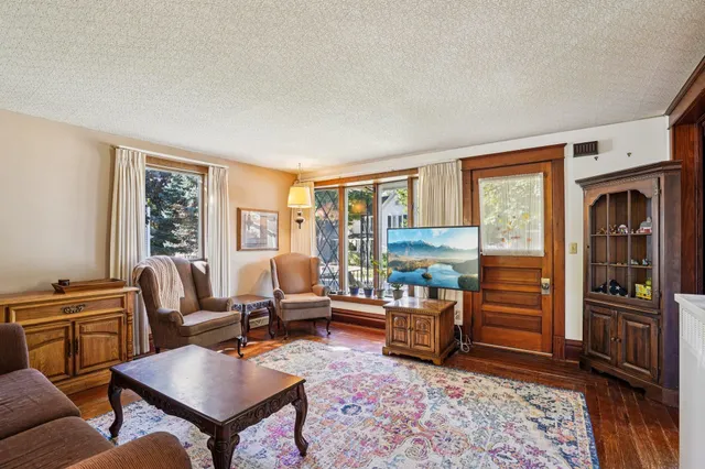 $237,000 | 290 Williams Street, Randolph, WI 53956