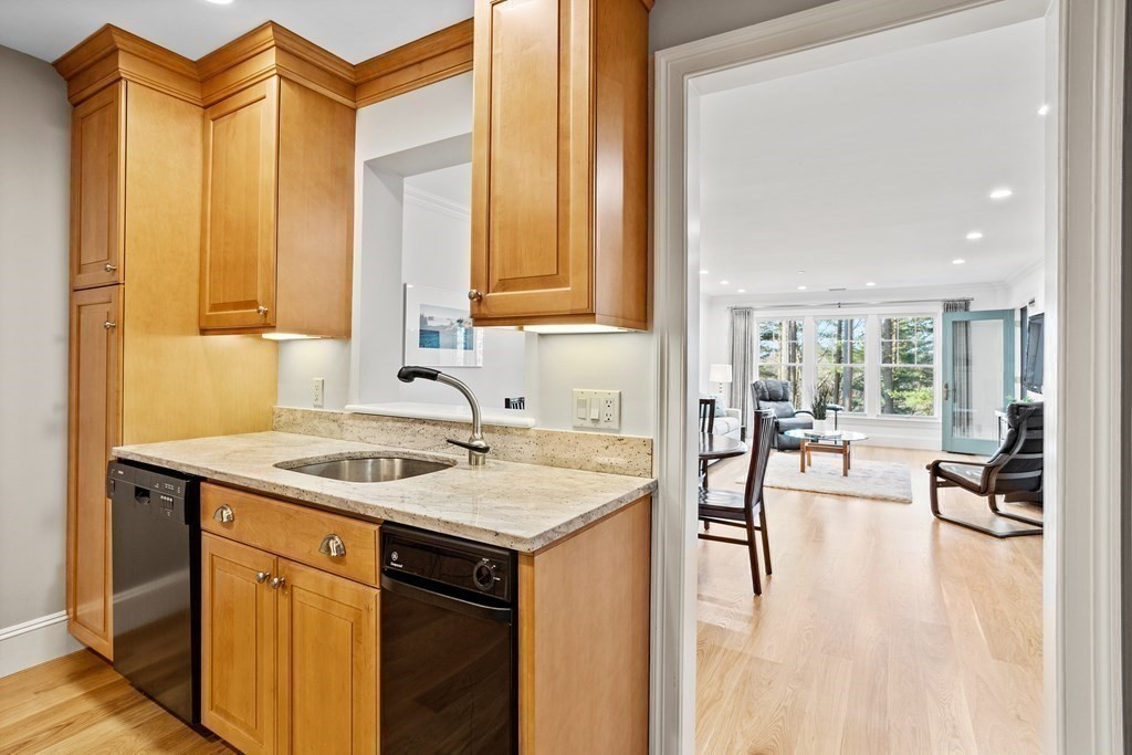 78 Forest Ridge Road, Unit 104 Concord, MA 01742 - Photo 15 of 37 Gallery Image 15
