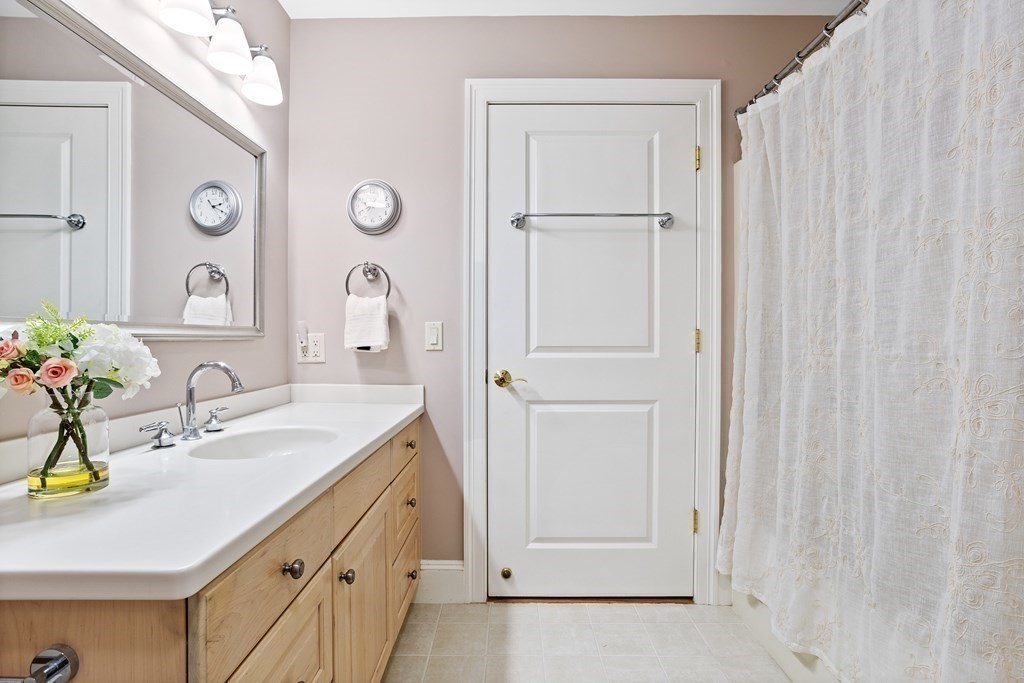 78 Forest Ridge Road, Unit 104 Concord, MA 01742 - Photo 18 of 37 Gallery Image 18